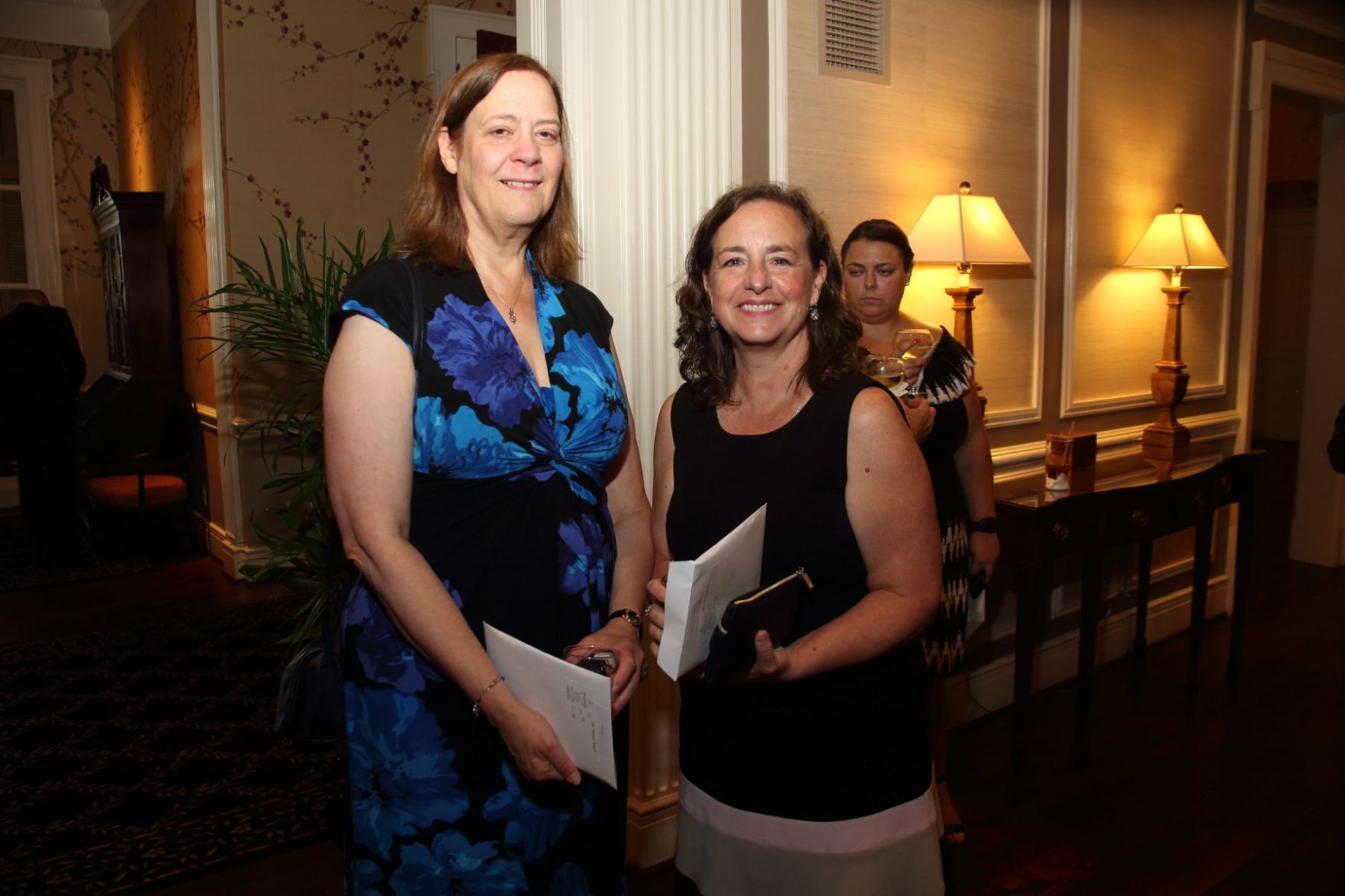 Monica Vogel, Anne Bisch
